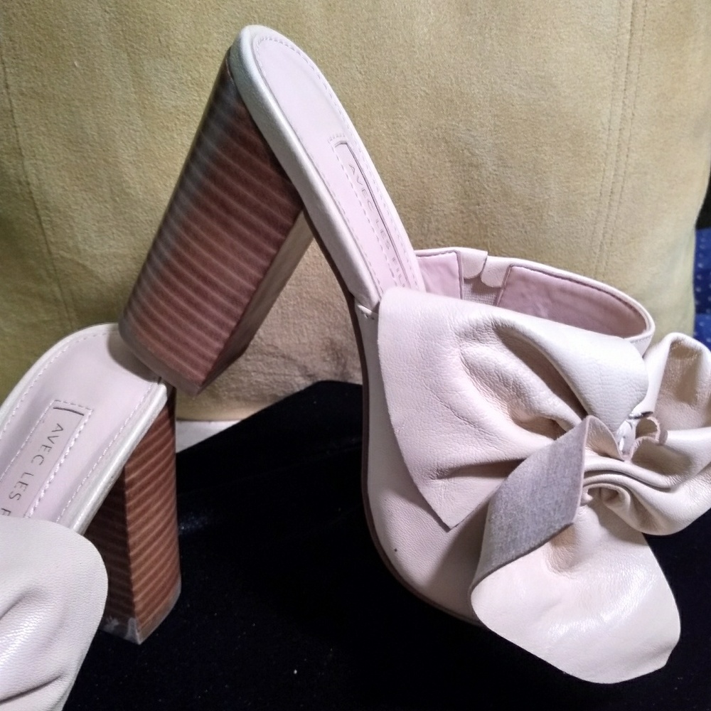 Shoes - Picture 5 of 5